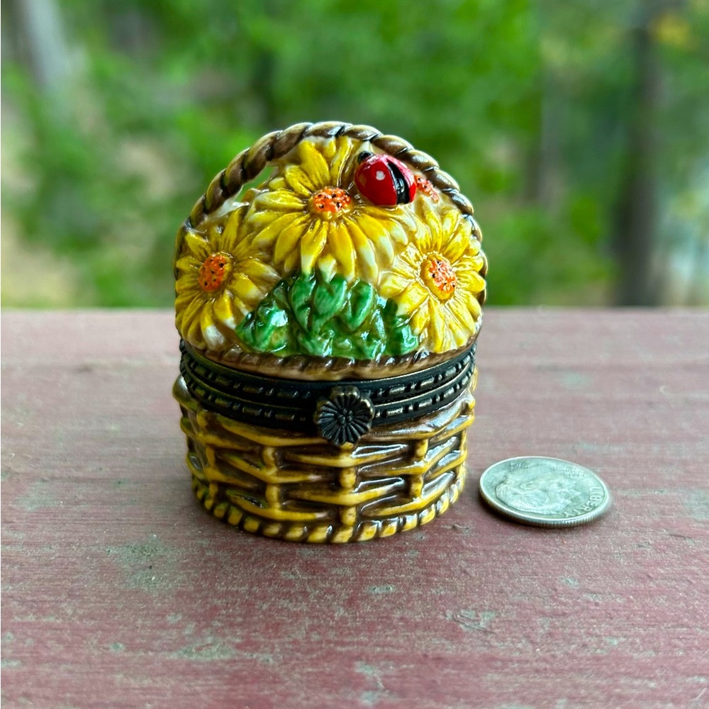 Sunflower Collection by Porcelain Collectible Box
